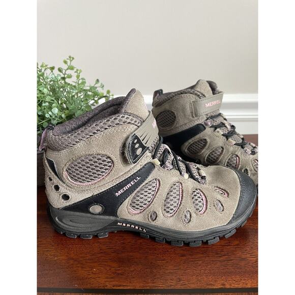 Merrell Kid's SIZE 2 Chameleon Mid Waterproof Hiking Boots Kangaroo Pink - Picture 3 of 7